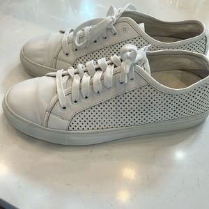 GOODMAN brand  Men's sneakers shoes white leather size 10. Boat, golf,